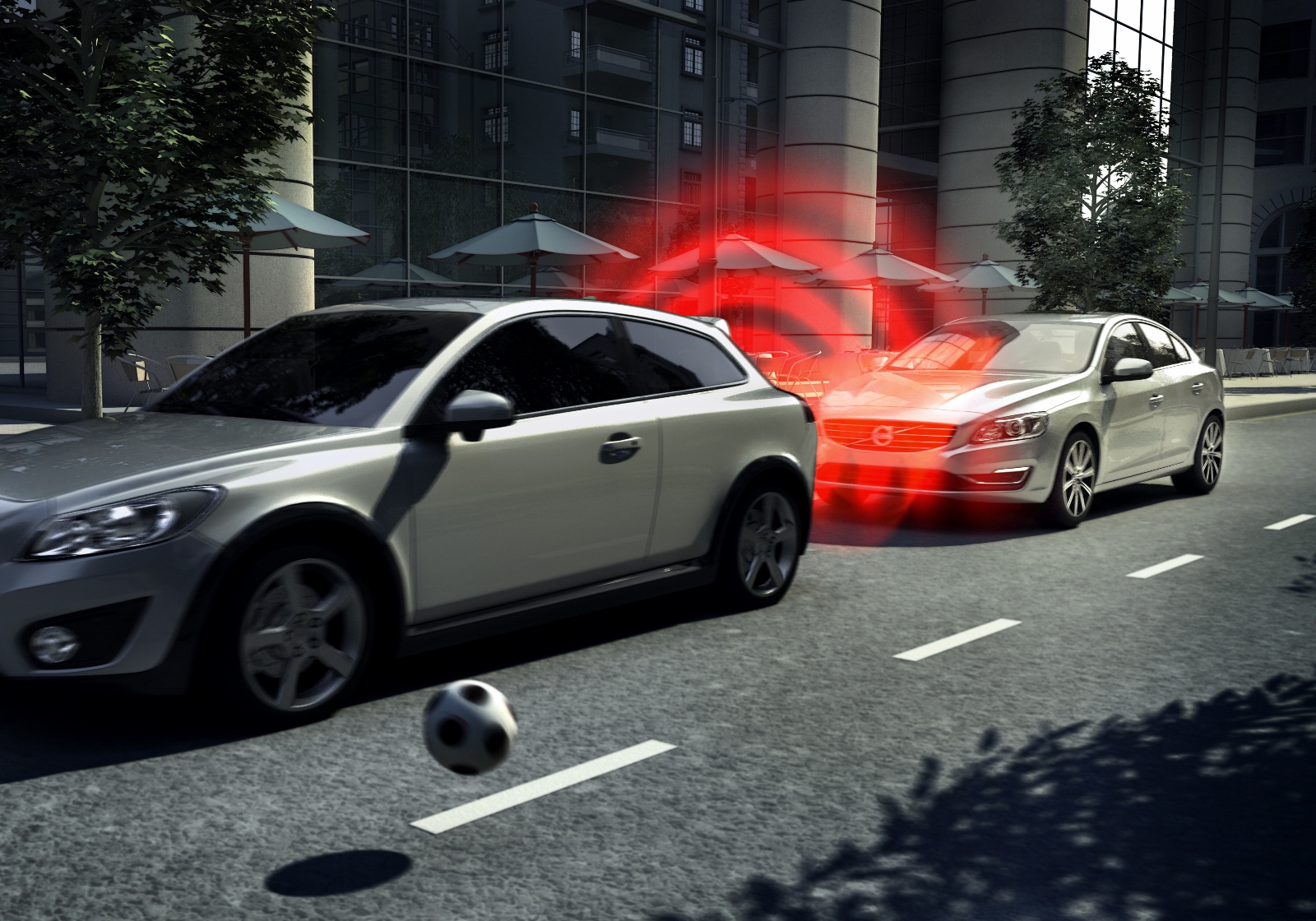 Tehnologia AEB ajuta la evitarea coliziunilor auto