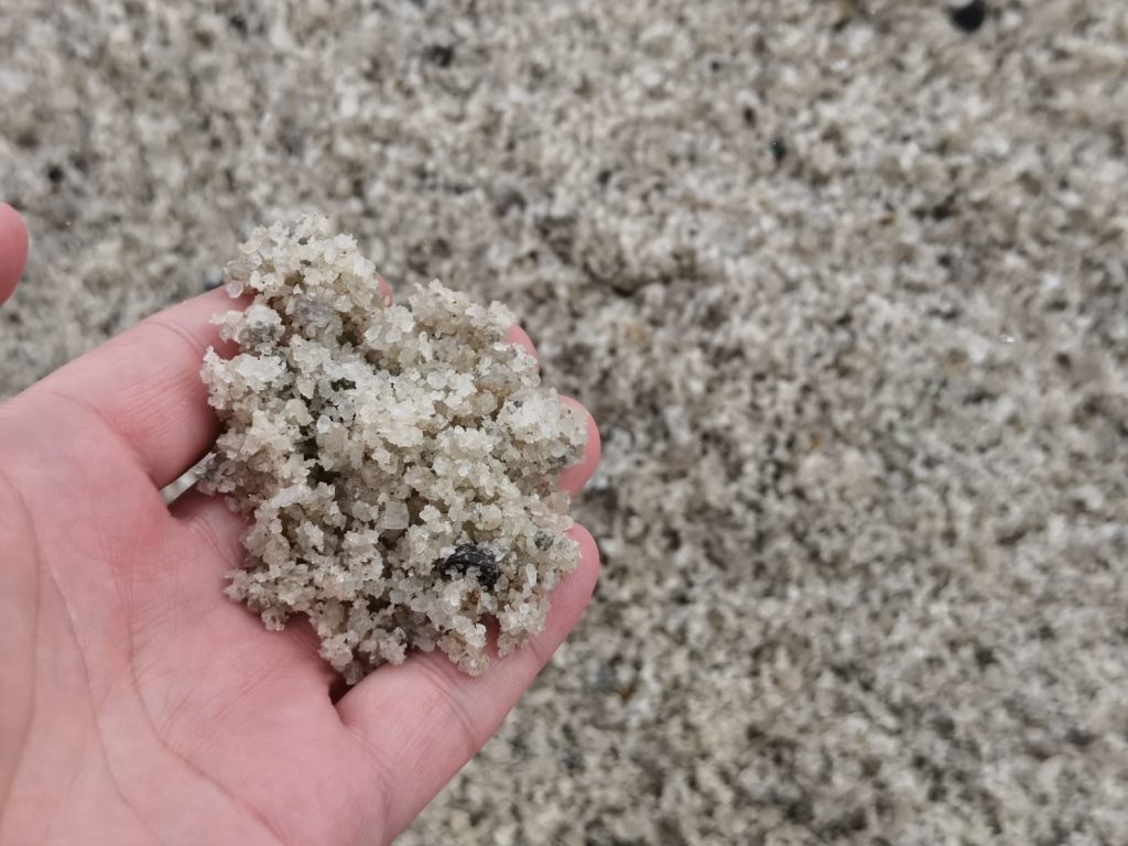 Protejarea vopselei auto împotriva sării și nisipului