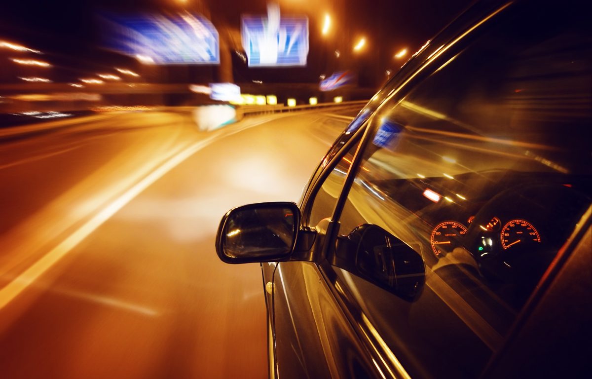 Sfaturi pentru condusul pe timp de noapte vara