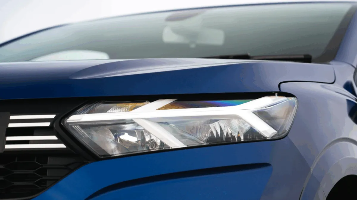 🚗Mașina pe care românii o cumpără masiv, dar Occidentul a renunțat la ea – surpriza lunii noiembrie!