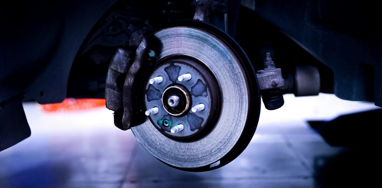 Întreținerea sistemului de frânare în timpul iernii