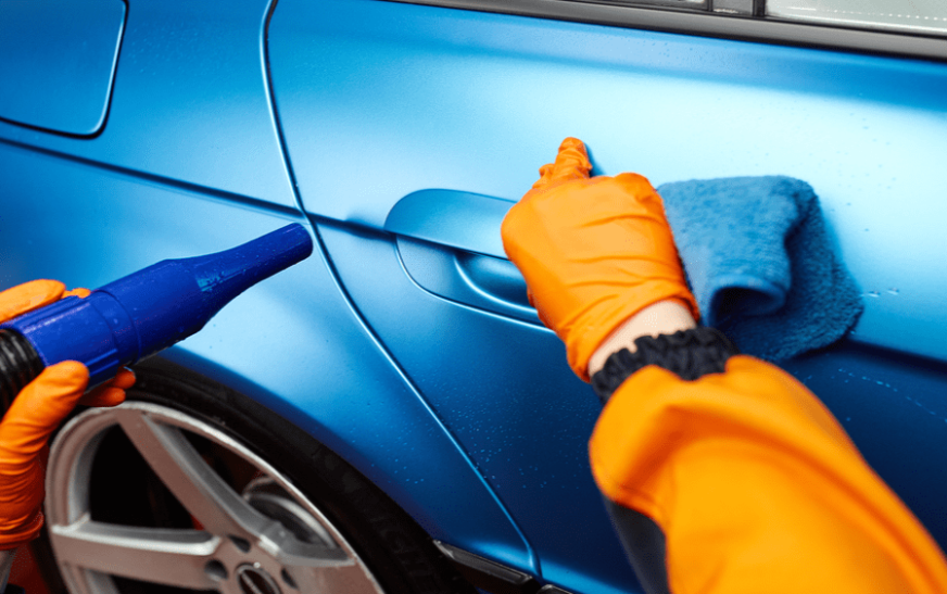 Alegerea produselor de curățare ecologice pentru mașină